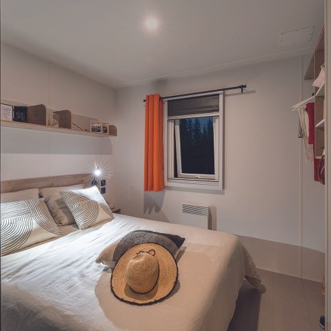 MOBILE HOME 4 people - Comfort mobile home - 2 bedrooms - semi-covered terrace