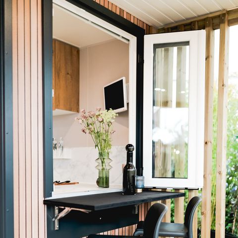 MOBILE HOME 4 people - LUXE XXL 2 bedrooms (1/4 pers - air conditioning - TV - integrated covered terrace + surface area 40m²)