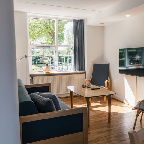 APARTMENT 6 people - C