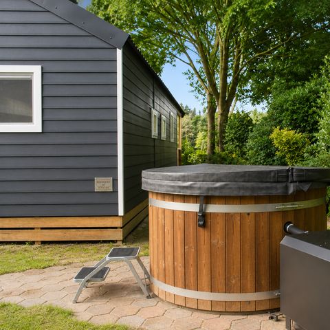 CHALET 4 people - Beach with a hot tub