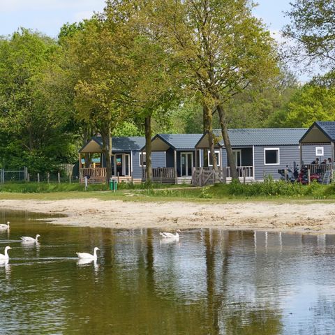 Chalet 4 persons - Beach with a hot tub