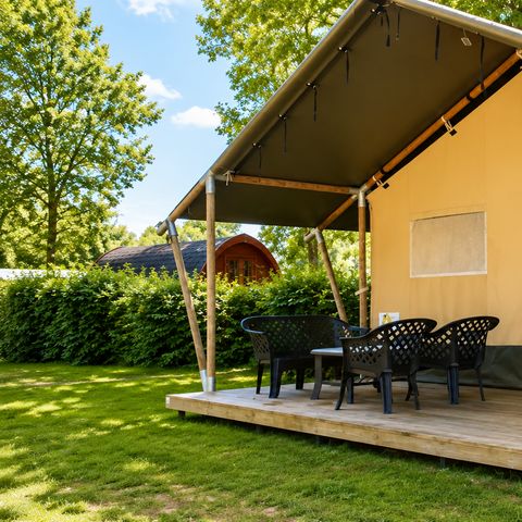 Canvas and wooden tent 4 persons - Comfort