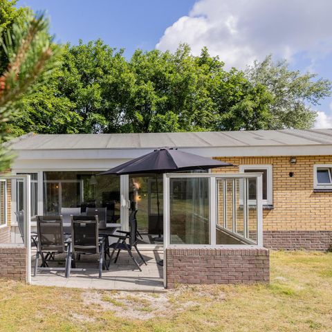 BUNGALOW 6 people