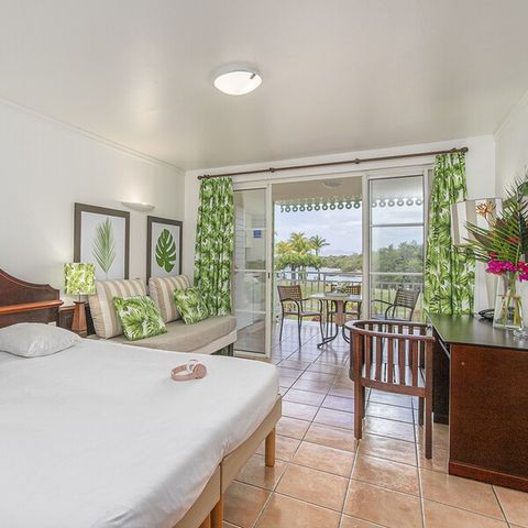 Studio 3 persons - Sleeps 3 – Sea view – Terrace