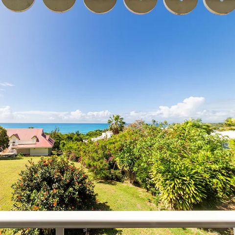 Studio 3 persons - Sleeps 3 - Terrace - View - Prime location - Air-conditioned