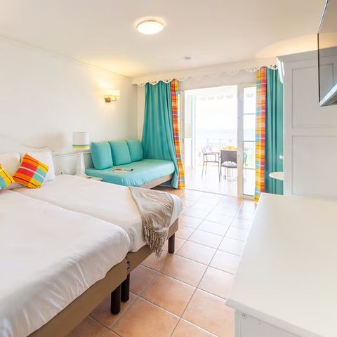 Studio 3 persons - Sleeps 3 - Terrace - View - Prime location - Air-conditioned