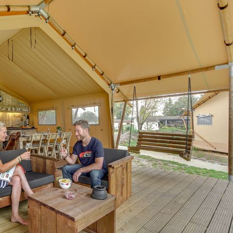 CANVAS AND WOOD TENT 6 people - Bos Lodge