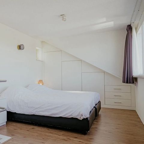 House 6 persons - Wheelchair-accessible Waterwoning in Uitgeest