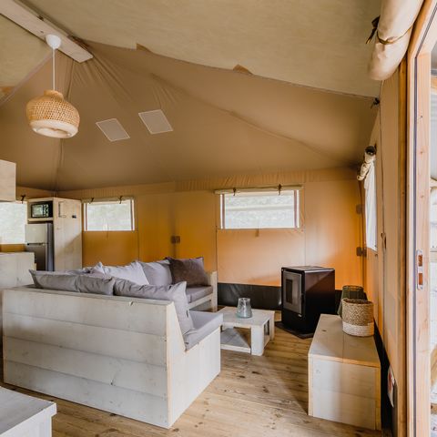 Canvas and wooden tent 6 persons - Stille Heide - Stove & Hot Tub