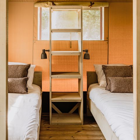Canvas and wooden tent 6 persons - Stille Heide - Stove & Hot Tub