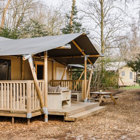 Canvas and wooden tent 6 persons - Stille Heide - Stove & Hot Tub