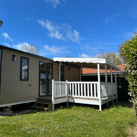Mobile home 6 persons - COMFORT COTTAGE: 3 bedrooms – 35m² – Covered terrace – Sleeps 6