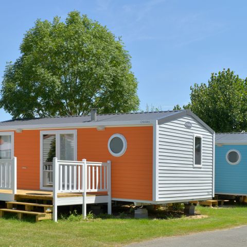MOBILE HOME 5 people -  SAM - COTTAGE CONFORT 2ch/ 4/5p - 30m² - Terrace with parasol
