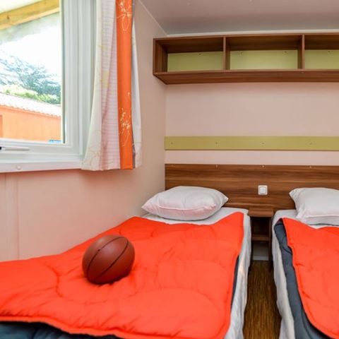MOBILE HOME 6 people - SANTORIN