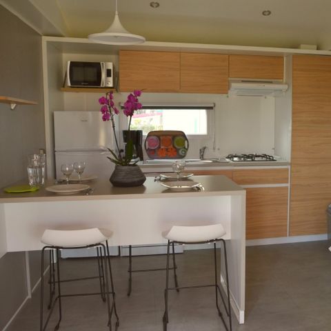 MOBILE HOME 4 people - Premium Cottage – 2 bedrooms – 2 bathrooms – Bed linen, towels, griddle and cleaning service included