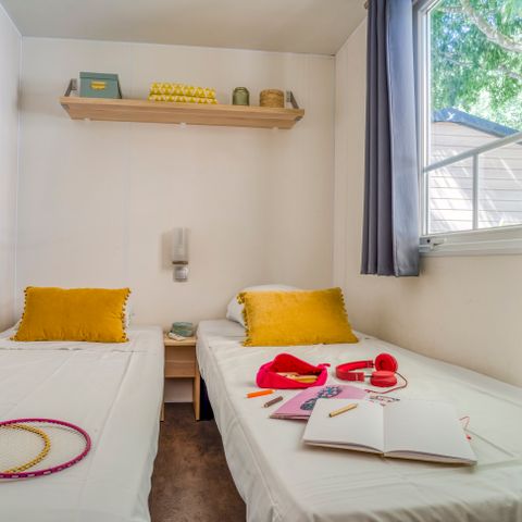 MOBILE HOME 6 people - 3 bedrooms 4 adults + 2 children