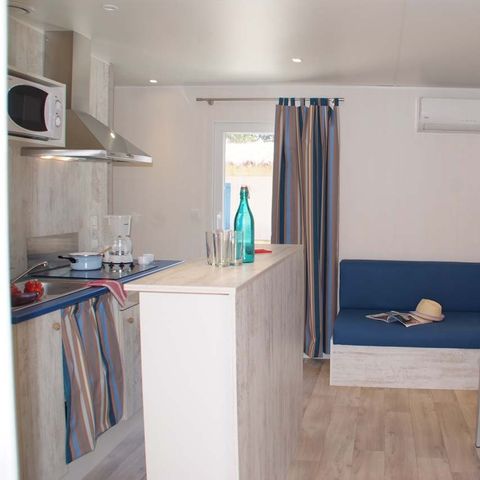 Bungalow 8 persons - A theme