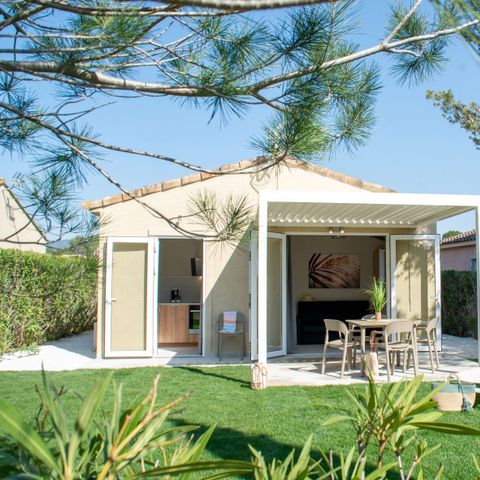 VILLA 7 people - Villa Cottage 5/7 pers. 2 bedrooms 40 m² air-conditioned with bio climatic pergola
