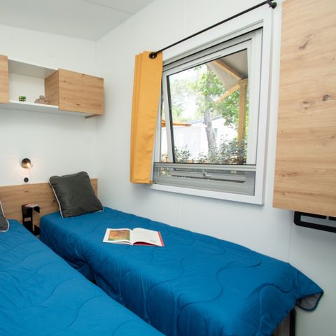 BUNGALOW 8 people - LUXURY COMFORT 6/8 persons 3 bedrooms, CLIM / TV / WIFI free