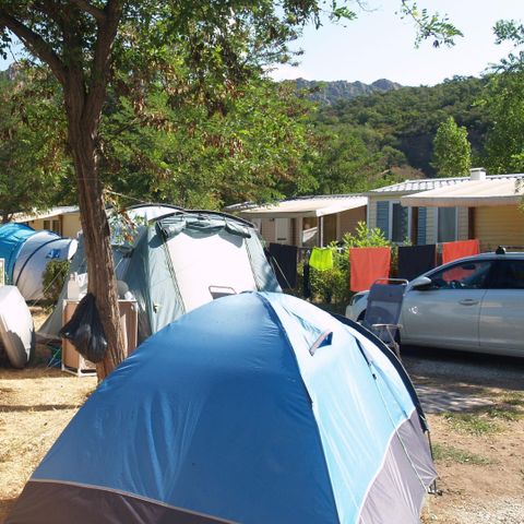 Pitch - Pitches for tents - Caravans or motorhomes