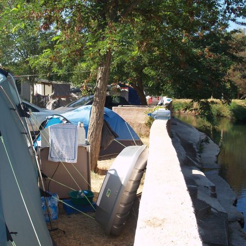 Pitch - Pitches for tents - Caravans or motorhomes