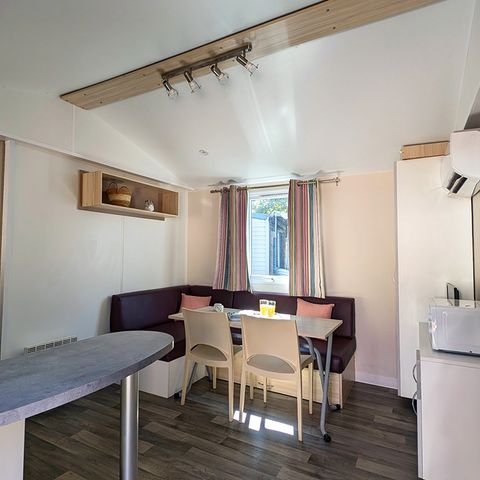 MOBILE HOME 8 people - 8-person air-conditioned Texas mobile home (approx. 32 m²)