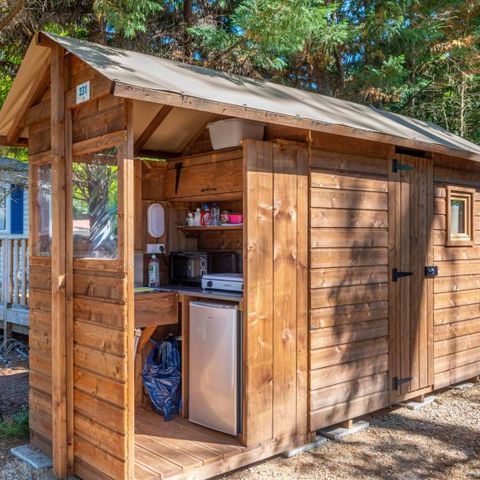 Pitch - Premium Private Bathrooms - 6 people
