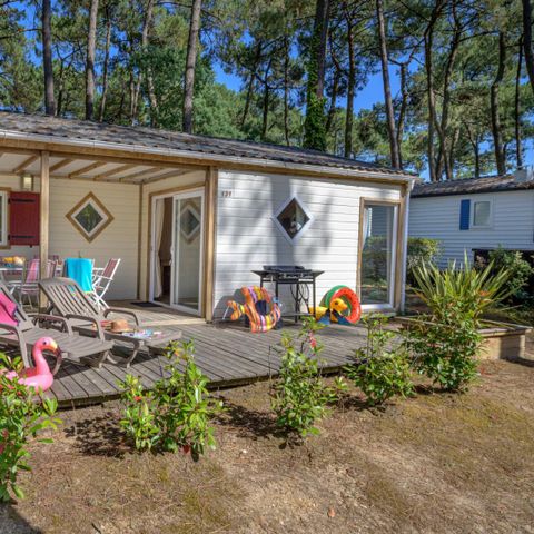 Chalet 4 persons - Comfort Air-Conditioned 2-Bedroom Cottage - COMFORT AIR-CONDITIONED - 32 to - 43 m² - Air conditioning - TV - Dishwasher - Griddle