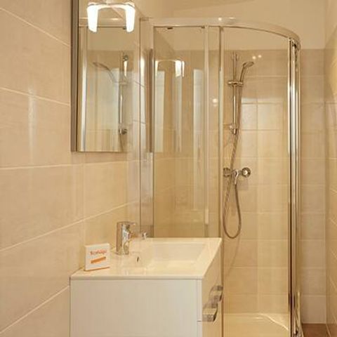 Apartment 6 persons - Flat | Comfort | 2 Bedrooms | 4/6 Pers | Single terrace | Air conditioning