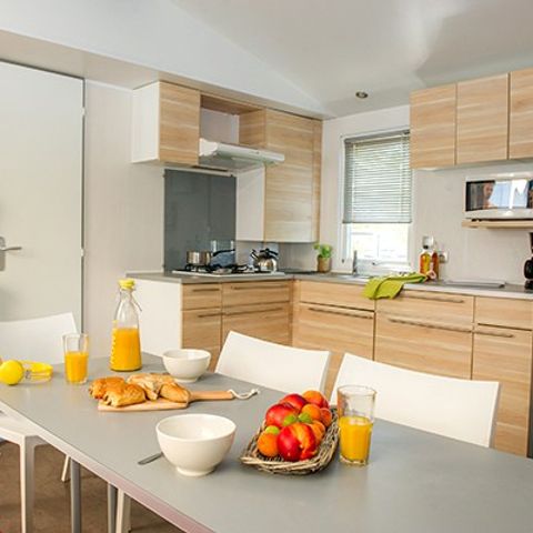Mobile home 4 persons - Mobile-home | Comfort | 2 Bedrooms | 4 Pers. | Single terrace | Air-con.