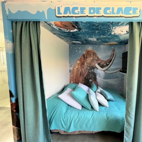 UNUSUAL ACCOMMODATION 4 people - Cabane Cinéma Fri/Fri