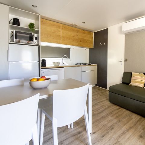 MOBILE HOME 5 people - PREMIUM - 2 bedrooms with air conditioning +TV+ Gas hob + 2 bathrooms