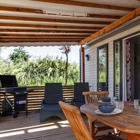 MOBILE HOME 5 people - PREMIUM - 2 bedrooms with air conditioning +TV+ Gas hob + 2 bathrooms