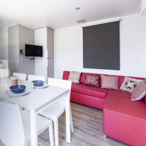 MOBILE HOME 7 people - PREMIUM - 3 bedrooms with air conditioning +TV+ Gas hob + 2 bathrooms