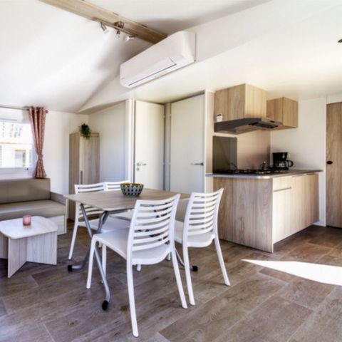 MOBILE HOME 5 people - COMFORT - 2 bedrooms with air conditioning + TV