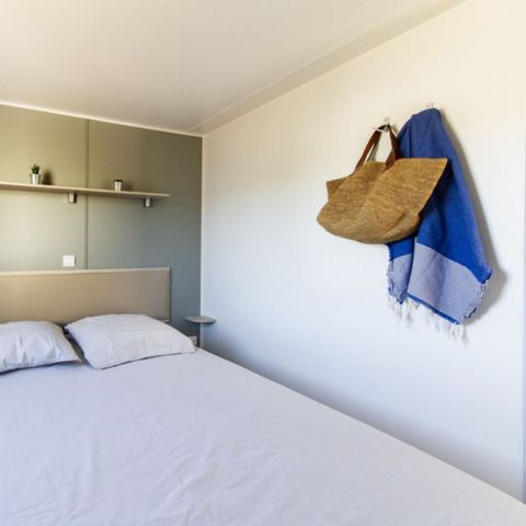 MOBILE HOME 5 people - COMFORT - 2 bedrooms with air conditioning + TV