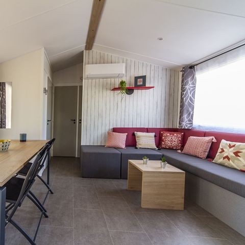 MOBILE HOME 8 people - COMFORT - 4 bedrooms with air conditioning + TV + 2 bathrooms