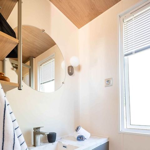 MOBILE HOME 5 people - PREMIUM - 2 bedrooms with air conditioning +TV+ Gas hob + 2 bathrooms - 2025
