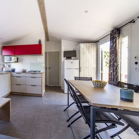 MOBILE HOME 8 people - COMFORT - 4 bedrooms with air conditioning + TV + 2 bathrooms