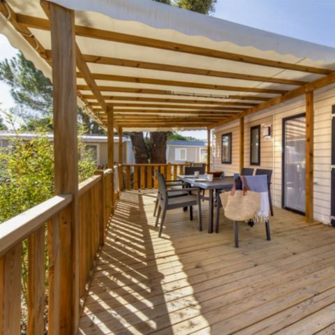 MOBILE HOME 8 people - COMFORT - 4 bedrooms with air conditioning + TV + 2 bathrooms