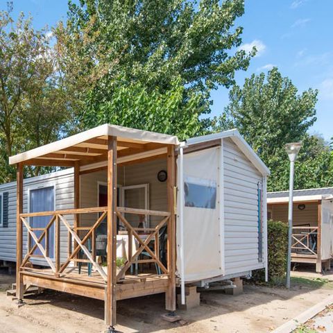 MOBILE HOME 6 people - Sleeps 6 3 Bedrooms (Air conditioning, TV, Dishwasher)