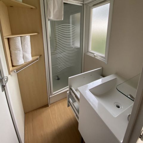 MOBILE HOME 6 people - - no longer marketed
