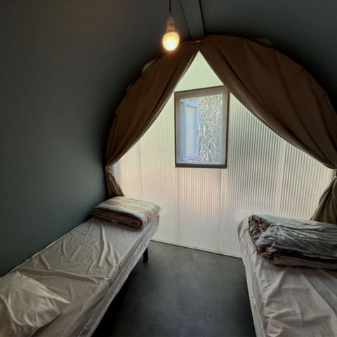 CANVAS BUNGALOW 4 people - COCO SWEET sleeps 4 - 2 bedrooms, no sanitary facilities, not air-conditioned