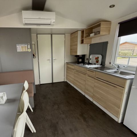 Mobile home 4 persons - MH Confort Mistral sleeps 4 - 2 bedrooms, air conditioning and television