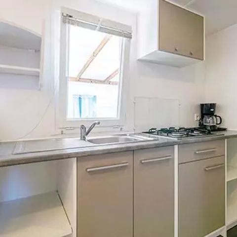 MOBILE HOME 4 people - Classic | 2 Bedrooms | 4 Pers | Raised terrace | Air conditioning by Homair
