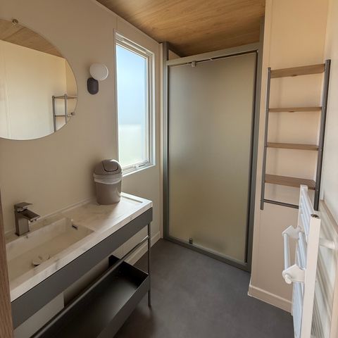 Mobile home 4 persons - Premium Roseau - 2bedroom, air-conditioned, television, dishwasher, heated towel rail and safe