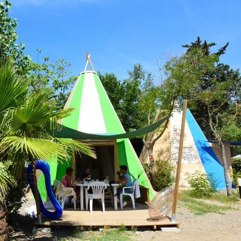 TENT 4 people - TIPI 4 (2 adults + 2 children)
