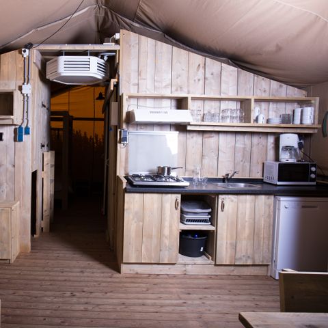 Canvas and wooden tent 6 persons - Luxury Safaritent 6 Persons