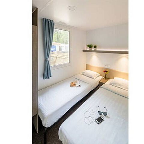 Mobile home 4 persons - Mobile-home | Comfort | 2 Bedrooms | 4 Pers. | Raised terrace | Air-con.