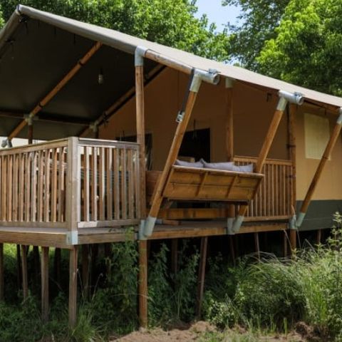 CANVAS AND WOOD TENT 7 people - Belle vue safari tent